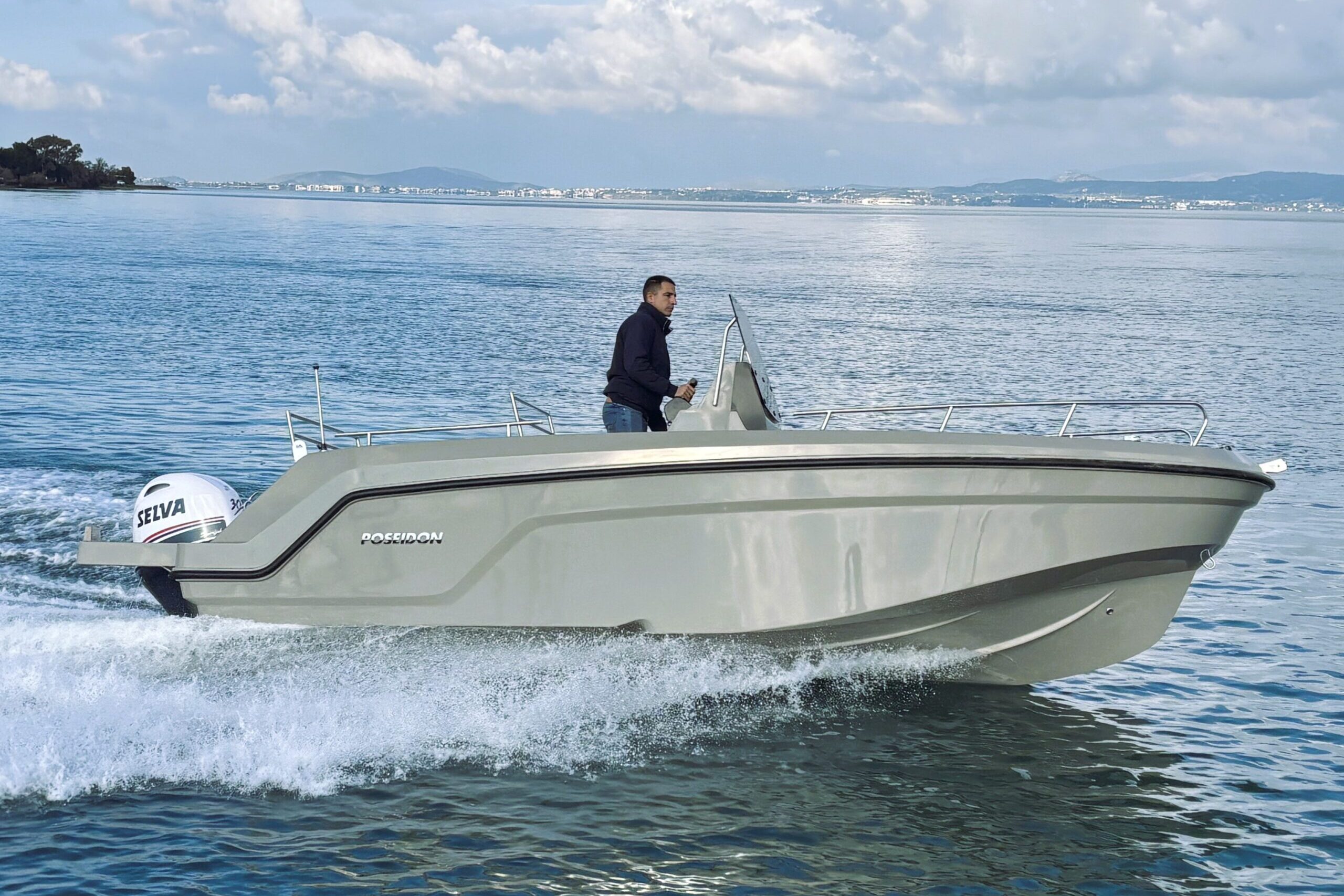 Brand-New-boat-for-hire-in-Zakynthos-LTZ